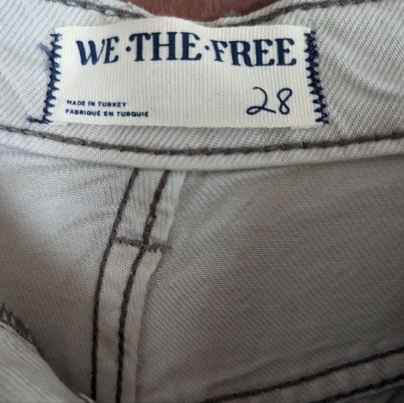 NWT- WE THE FREE- OLD WEST SLOUCHY JEAN SZ. 28 - Picture 5 of 12